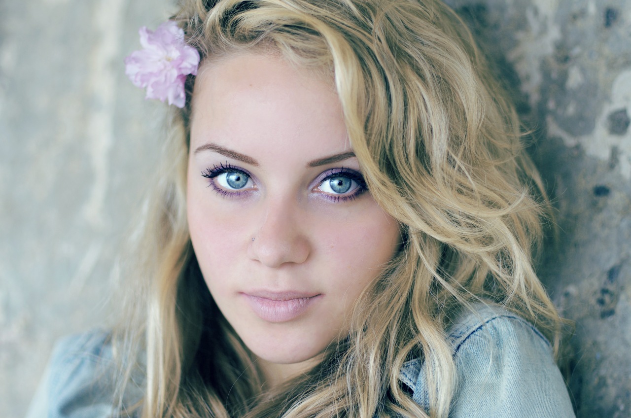 Красивые девочки блондинки с голубыми глазами