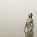 99px.ru аватар Туманная, голая девушка в озере