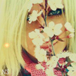 99px.ru аватар Девушка с весенними цветами