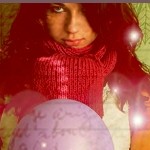 Аватар Девушка в красном шарфе с шариком