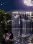 99px.ru аватар Влюблённые в озере у водопада