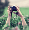 99px.ru аватар из травы торчат руки с фотоаппаратом
