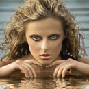 Аватар Девушка в воде
