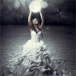 99px.ru аватар Девушка держит луну