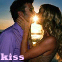 99px.ru аватар Kiss (девушка целуется с парнем на фоне заходящего над морем солнца)