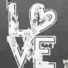 Аватар Меняющиеся цветные надписи LOVE