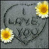 Аватар на песке написано I love you