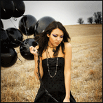 99px.ru аватар Девушка с чёрными шариками