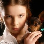 Аватар Девушка с пинчером