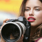 Аватар Адрианна Лима фотографирует