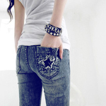 99px.ru аватар Девушка в джинсах со звездой