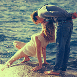 99px.ru аватар Парень и девушка целуются на море