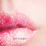Аватар Губы девушки, накрашенные перламутровым блеском (Ice cream)