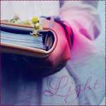 Аватар Девушка держит в руках книжку с ромашками ('Light' / 'Легкость')