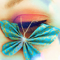 Аватар Глаз девушки и голубая бумажная бабочка