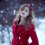 99px.ru аватар Девушка в красном пальто на снегу