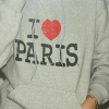 Аватар Девушка в серой толстовке с надписью I Love Paris (Я люблю Париж)