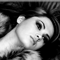 Аватар Чёрно-белая девушка