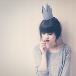 99px.ru аватар Девушка в картонной короне