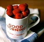 Аватар Кружка малины с надписью 'Good morning' / 'Доброе утро'