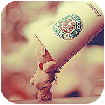 Аватар Игрушка хочет спрятаться в пустом стаканчике от Starbucks Coffee