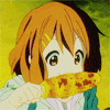 Аватар Хирасава Юи-тян из аниме K-ON грызёт кукурузу