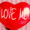 Аватар Девушка держит в руках большое сердце (Love me)