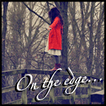 Аватар Девушка стоит на перилах моста (On the edge / на краю)