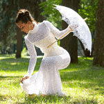 99px.ru аватар Девушка в белом платье и с белым зонтом на природе