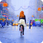 Аватар Девушка на велосипеде едет по городу
