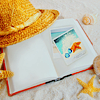 Аватар Шляпка, ракушка и книга на белом песке