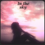 Аватар Девушка смотрит в розовое небо ( in the sky / в небо )