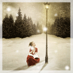 99px.ru аватар Девушка в красном платье, с книгой на коленях, сидит под одиноко стоящим фонарём на заснеженной зимней поляне
