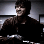 Аватар Сэм Винчестер / Sam Winchester из сериала 'Сверхъестественное / Supernatural' улыбается