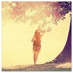 99px.ru аватар Девушка стоит под деревом, которое освещают лучи солнца