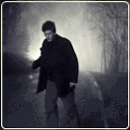 99px.ru аватар Мужчина идет по дороге в тумане ночи