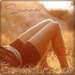 Аватар Девушка лежит в пожухлой траве (summer / лето)