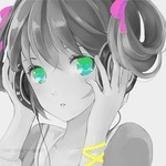 99px.ru аватар Девушка с приоткрытым ртом в наушниках