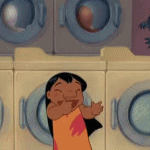 99px.ru аватар Лило и Стич / Lilo & Stitch из мультфильма Лило и Стич / Lilo & Stitch, танцуют возле стиральных машинок