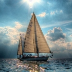 Аватар Парусник в море на фоне неба и солнца