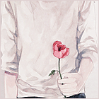 99px.ru аватар Парень держит в руке розовый цветок с опадающими лепестками