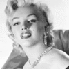 Аватар Marilyn Monroe / Мэрилин Монро в блестящих серьгах и ожерелье