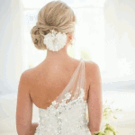 99px.ru аватар Невеста в белом платье и розой в волосах