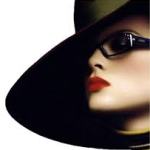99px.ru аватар Девушка в шляпе с широкими полями и солнцезащитных очках