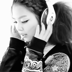 99px.ru аватар Корейская Ulzzang модель Jang Hae Byeol / Чан Хэ Пель слушает музыку