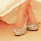 Аватар Блестящие золотые туфли