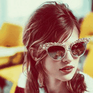 99px.ru аватар Девушка в винтажных очках