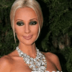 Аватар Лера Кудрявцева / Lera Kudryavtseva в крупном белом колье и с собранными волосами