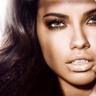 Аватар Адриана Лима / Adriana Lima с блестящей помадой