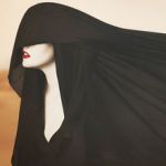Аватар Девушка с закрытым лицом